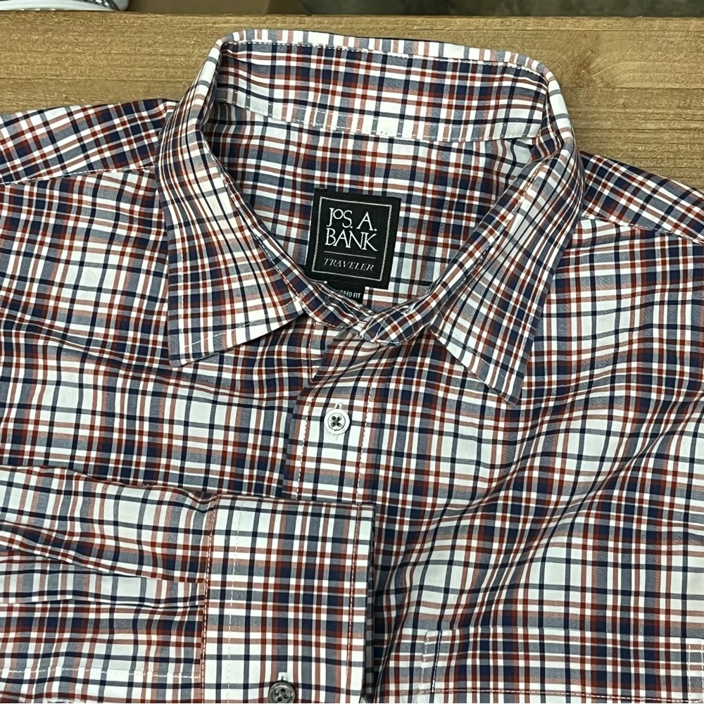 JOS.A.BANK TRAVELER TAILORED FIT MENS PLAID LONG SLEEVE SHIRT MEDIUM 100% COTTON